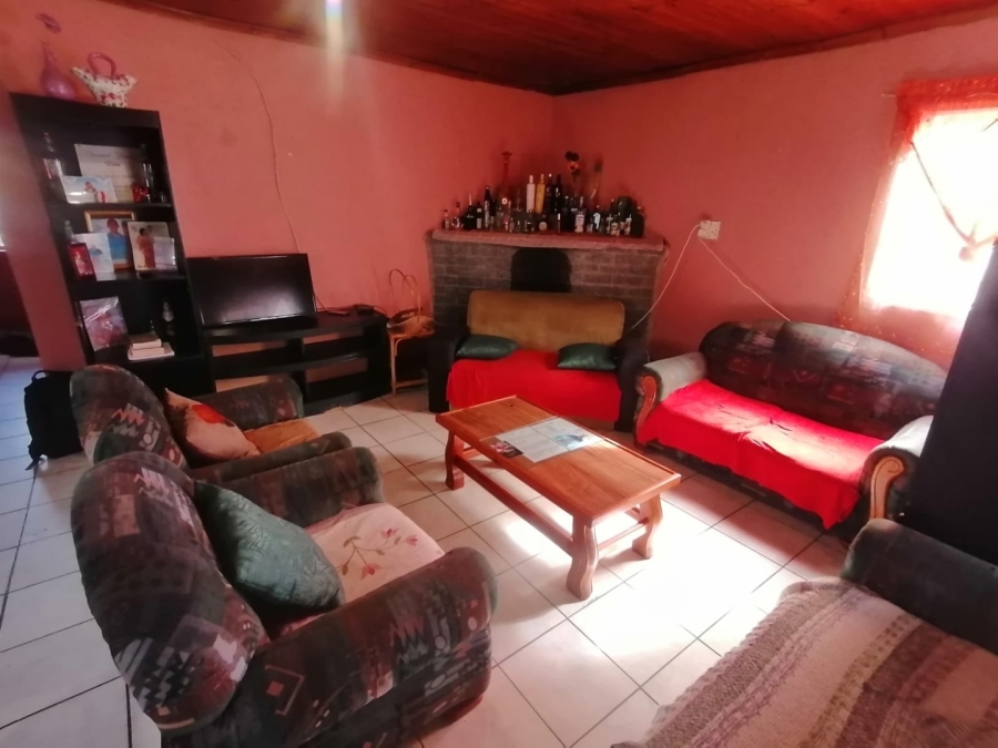  Bedroom Property for Sale in Lentegeur Western Cape